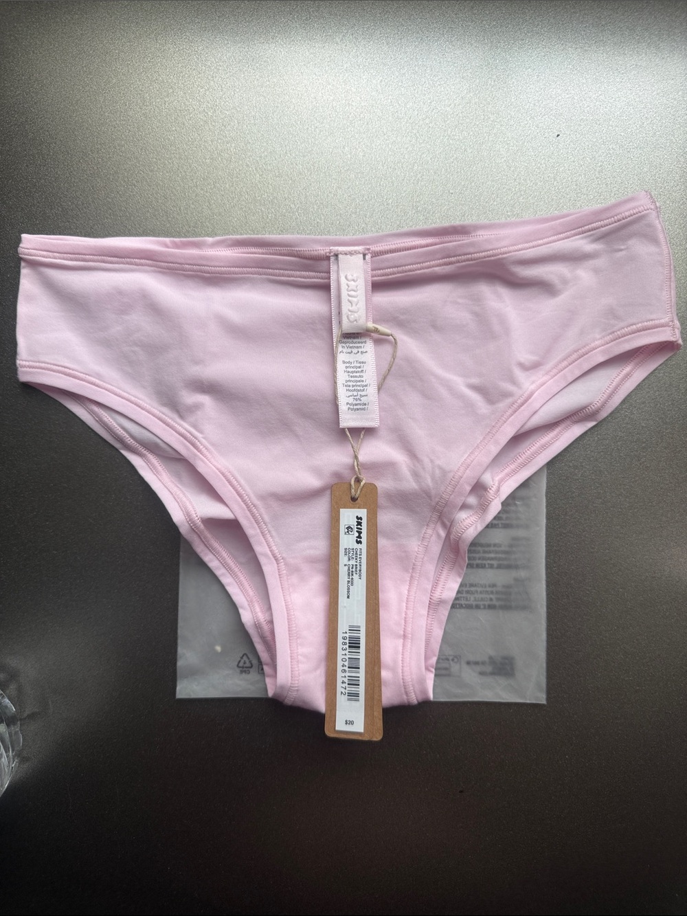 SKIMS Light Pink Fits Everybody Cheeky Brief - Picture 2 of 3